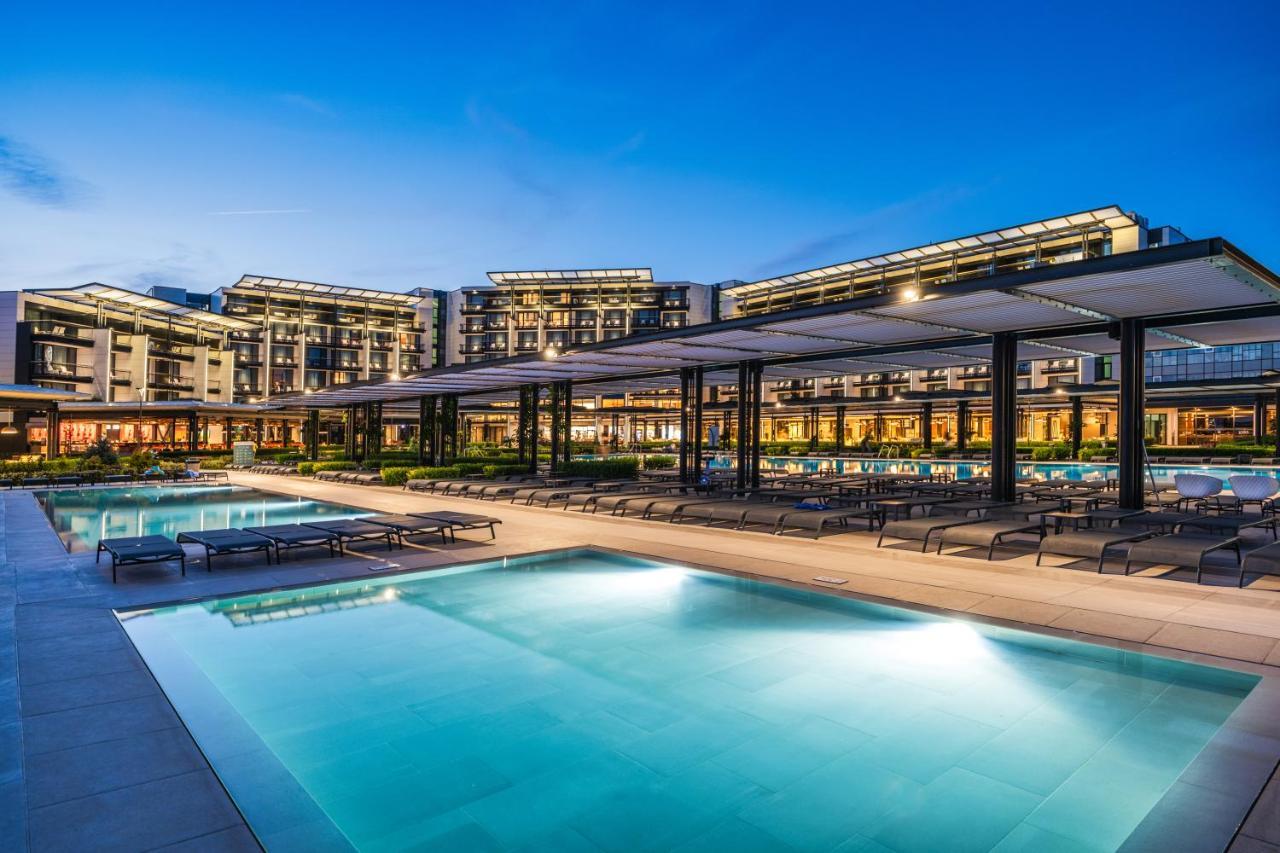 Voya Beach Resort Sveti Vlas Eksteriør bilde The Westin Resort Marina El Alamein